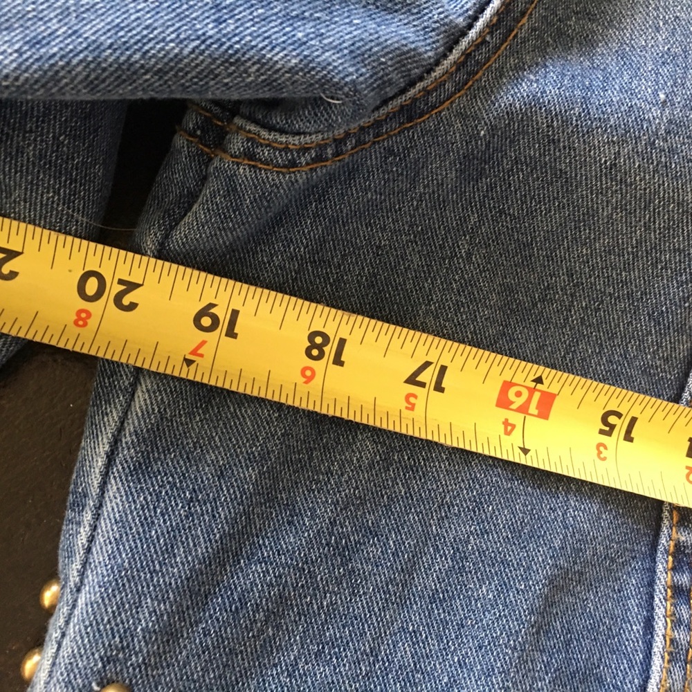 Jean jacket - Picture 5 of 6